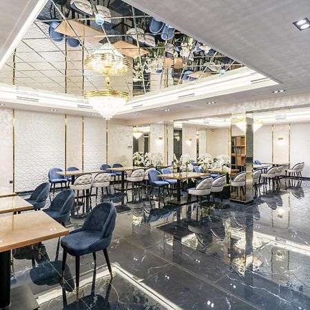 Mirzo Hotel Tasken Kültér fotó