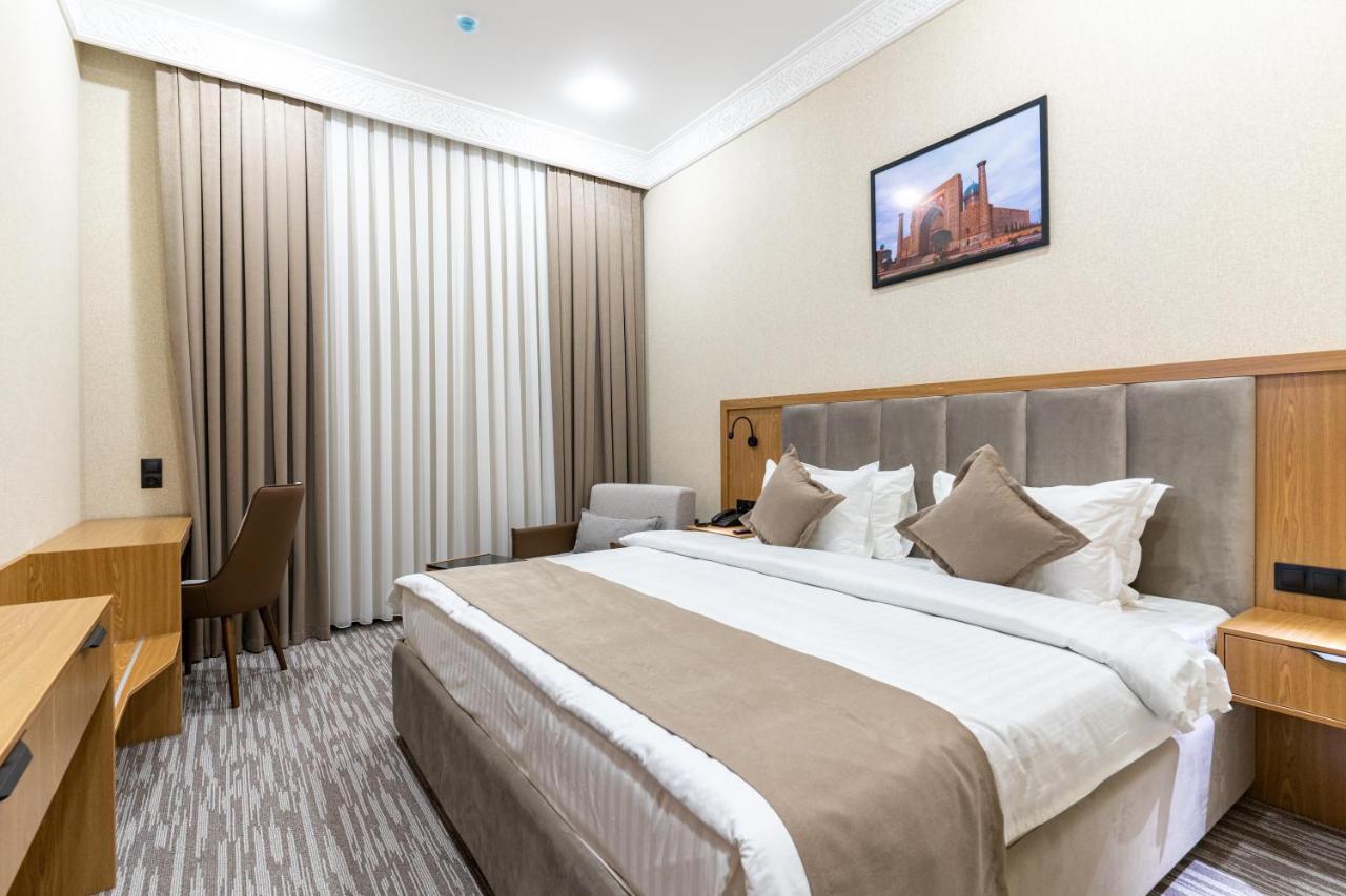 Mirzo Hotel Tasken Kültér fotó