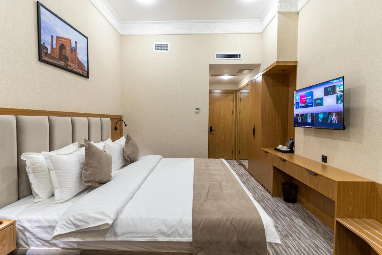 Mirzo Hotel Tasken Kültér fotó