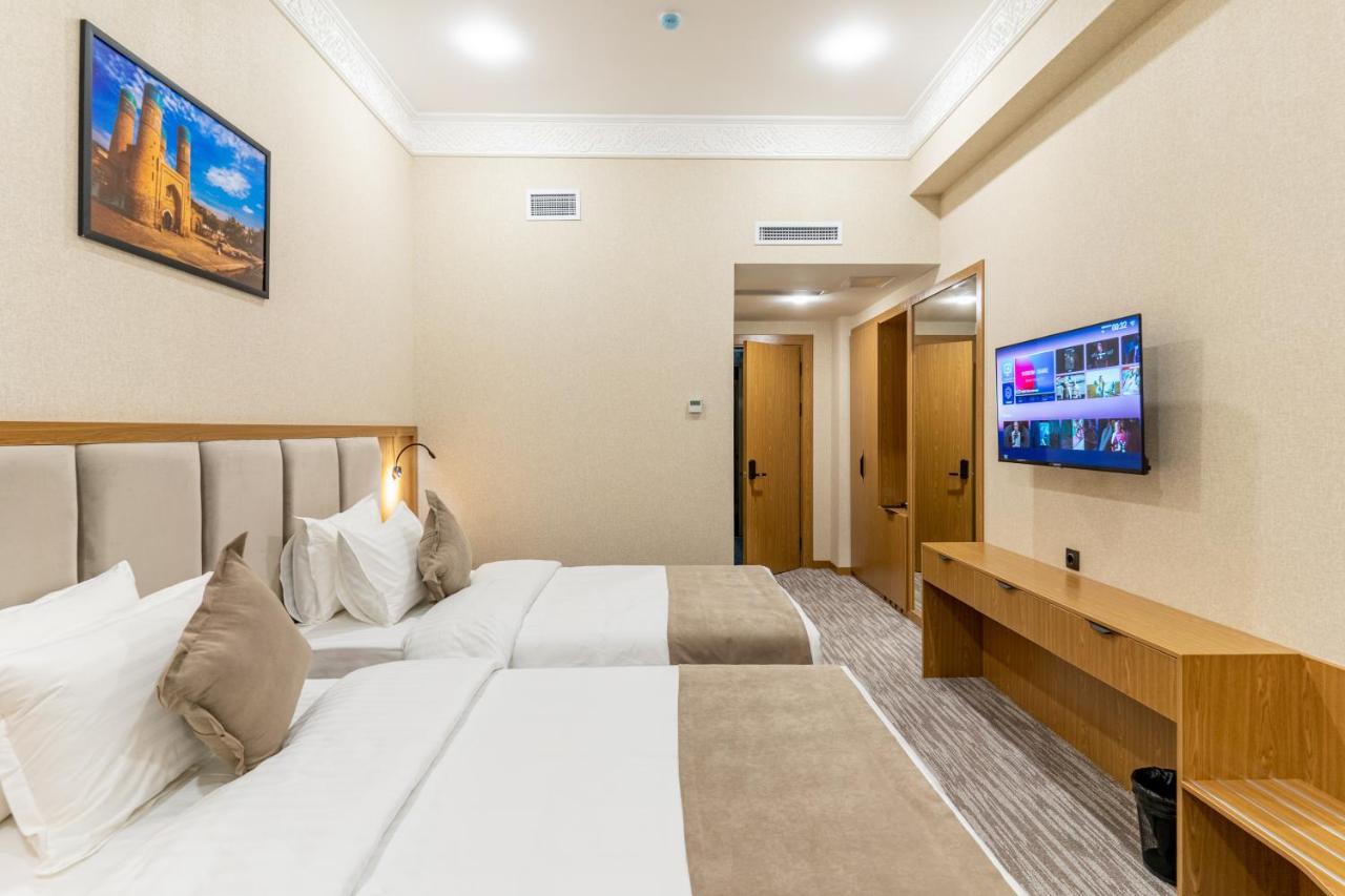 Mirzo Hotel Tasken Kültér fotó