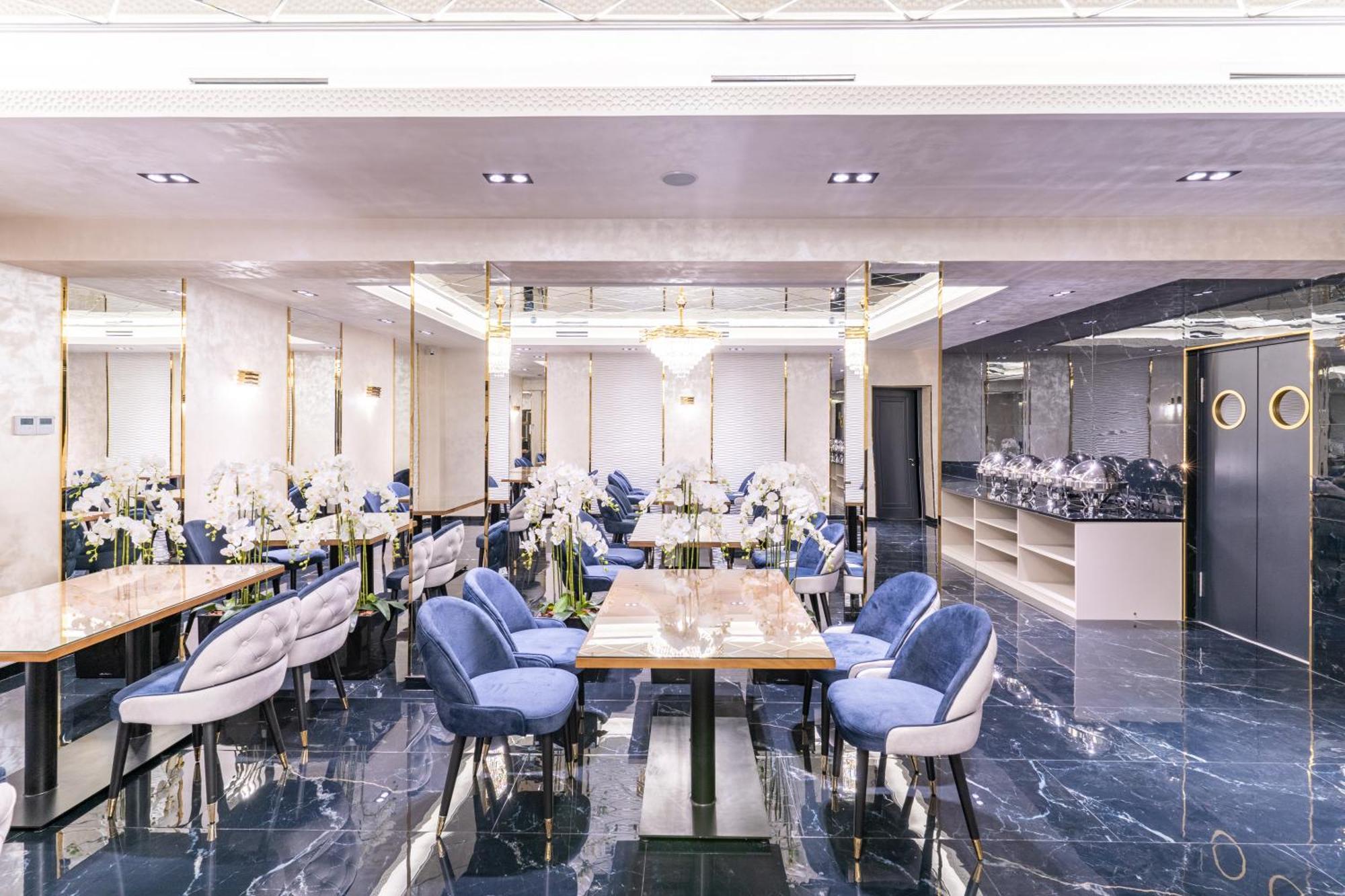 Mirzo Hotel Tasken Kültér fotó